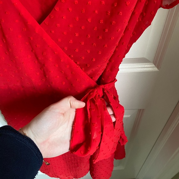 NWOT Lulu’s Much to Celebrate Red Swiss Dot Flutter Sleeve Wrap Mini Dress - Picture 6 of 8